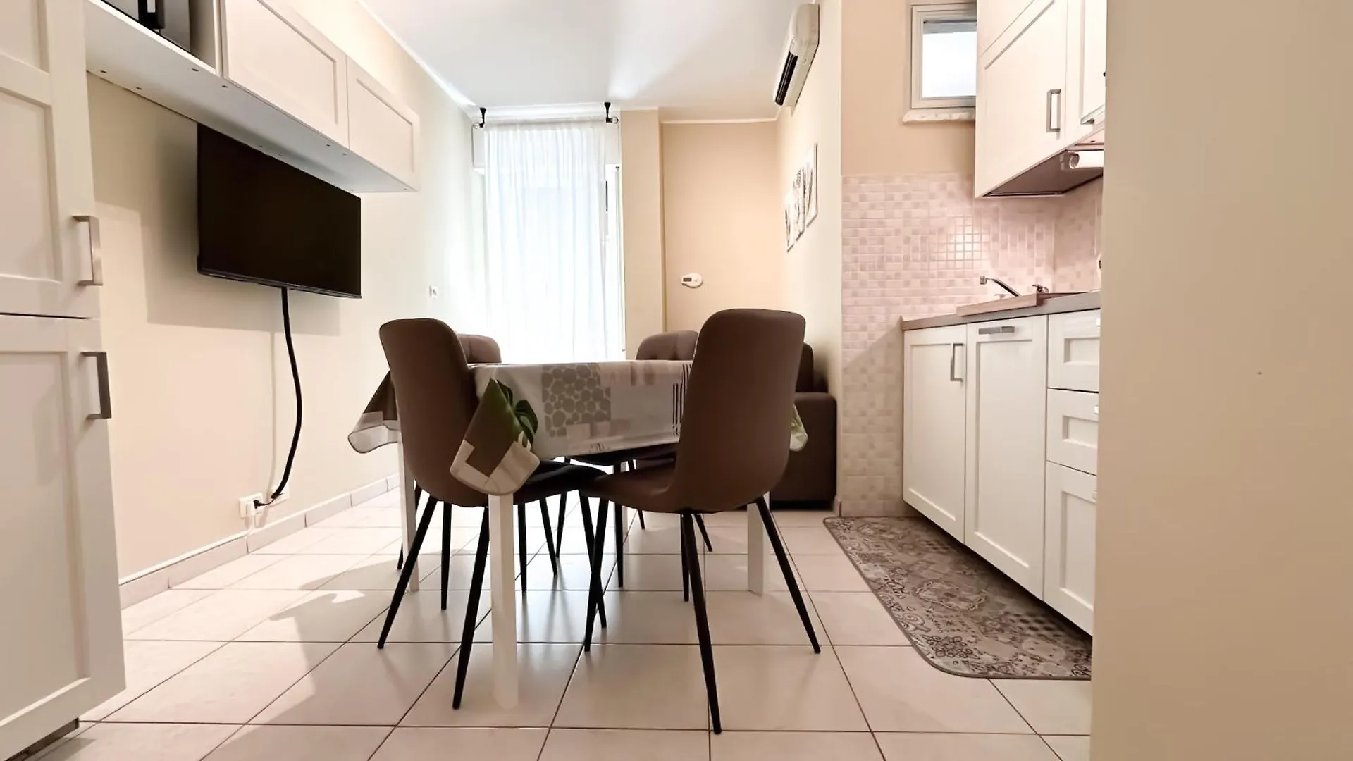 Appartamento Mantova 135 - Affitti Brevi Italia 리미니